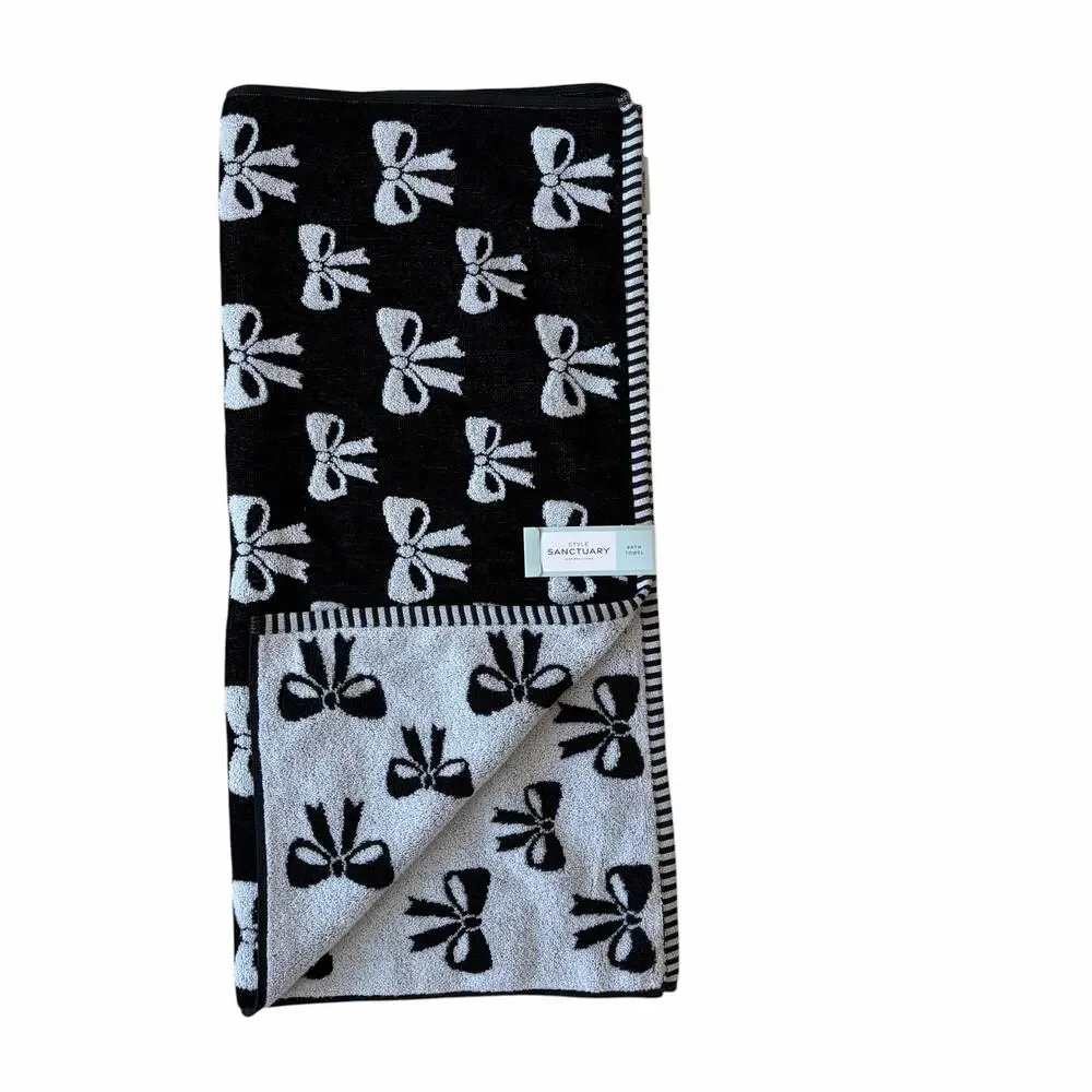 Style Sanctuary chic black